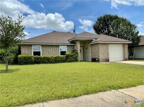Building Photo - 2602 Cross Timber Dr