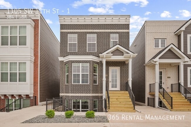Building Photo - 1105 SW 11th St