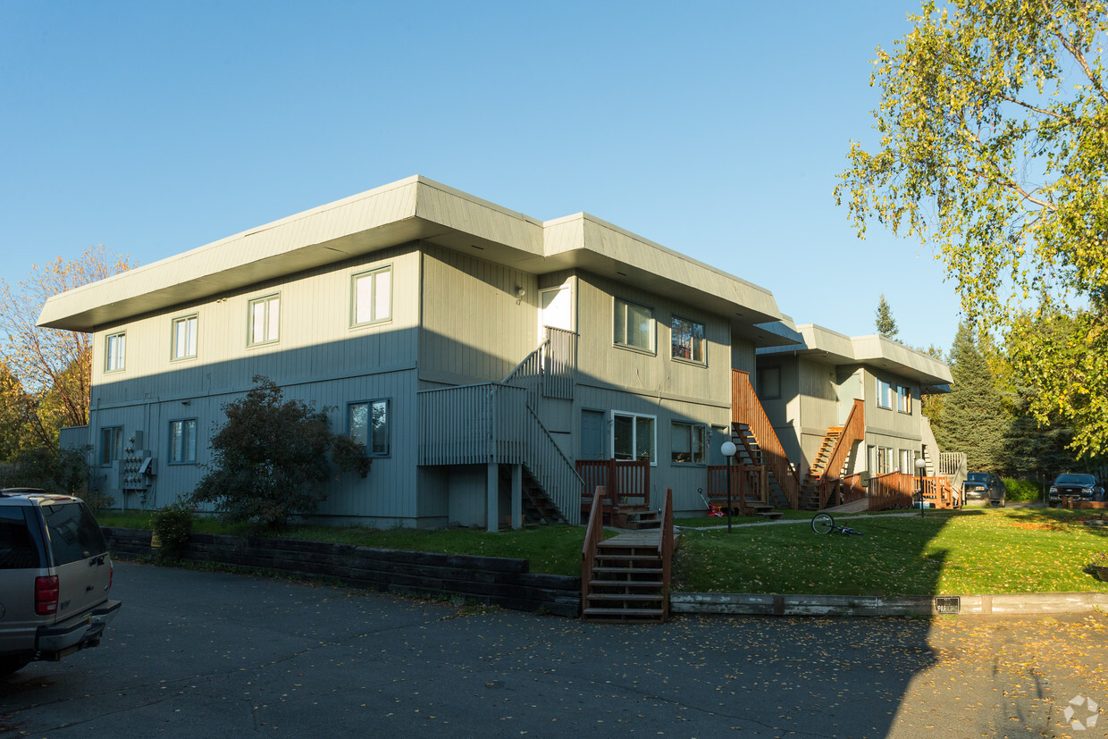 Primary Photo - C&J Apartments