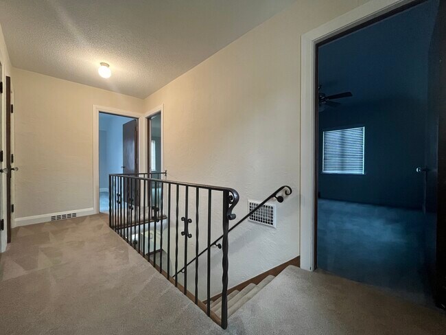 Building Photo - 3716 Rushland Ave