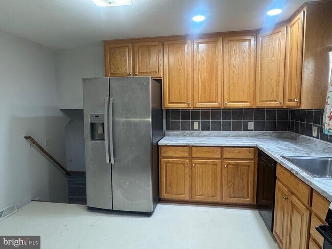 Foto del edificio - 172 Chapel Dr