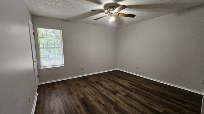 Building Photo - 1542 Beaver Trail Dr