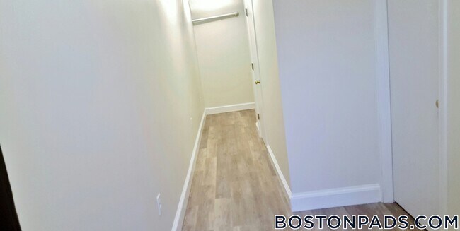 Building Photo - 1375 Commonwealth Ave