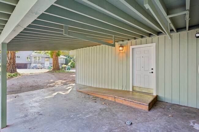 Foto del edificio - 9015 171st Ave NE