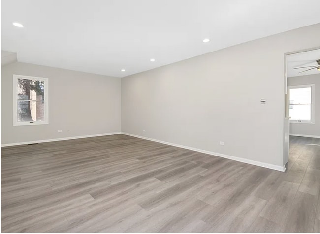 Living Room - 427 Delles Rd