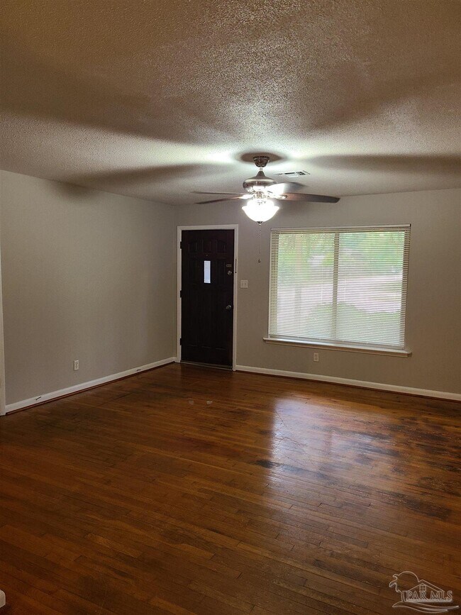 Foto del edificio - 7758 Kipling St