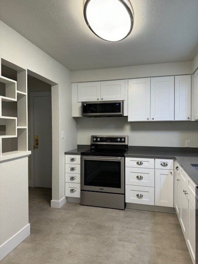 Foto del edificio - 1435 Summer St NE