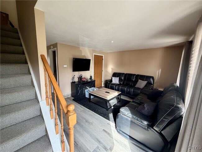 Foto del edificio - 1336 Westcott St