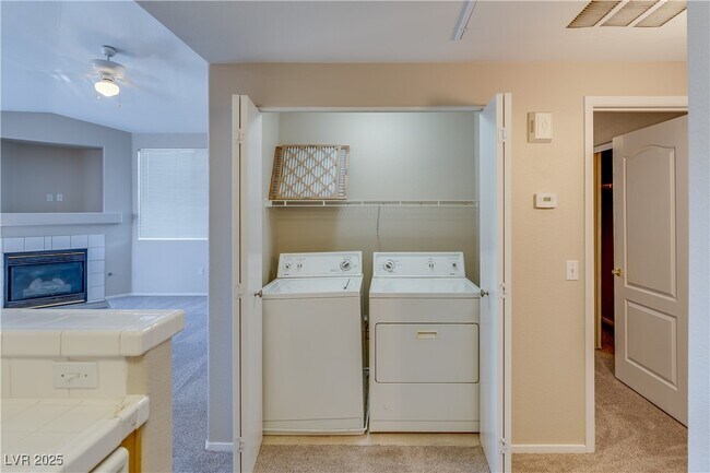 Foto del edificio - 9901 Trailwood Dr