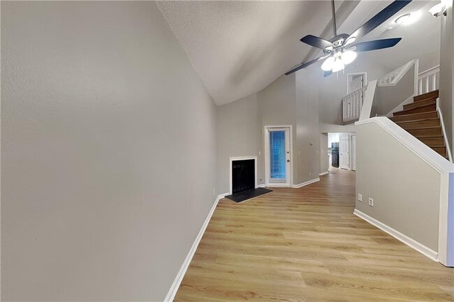 Building Photo - 3776 Westchase Dr