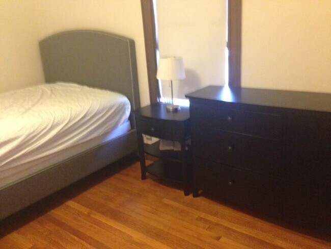 Foto del edificio - 93 Florence St