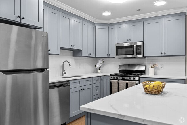 Interior Photo - Belden Square