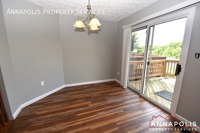 Building Photo - 702 dayspring drive