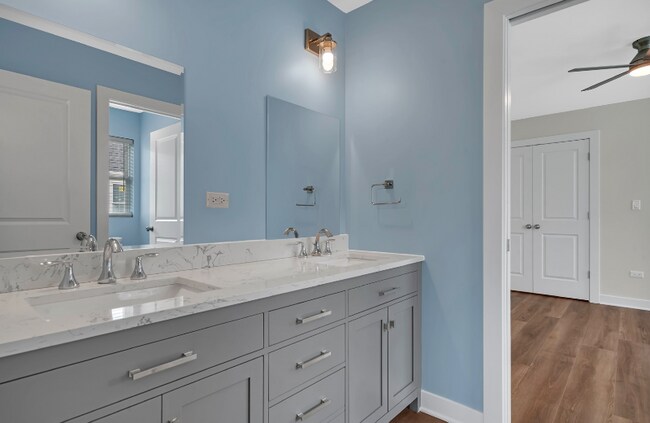 Foto del edificio - 877 Covey Lane