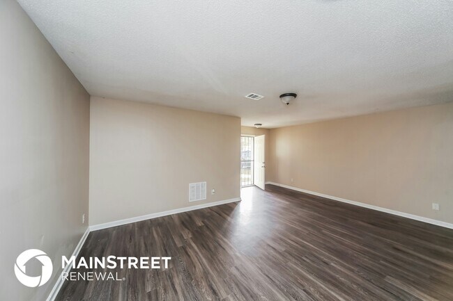 Foto del edificio - 4663 Royal View Dr