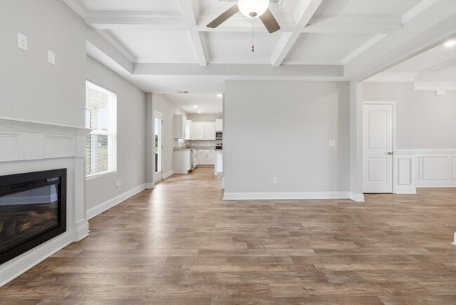 Building Photo - 2255 Viking Ct