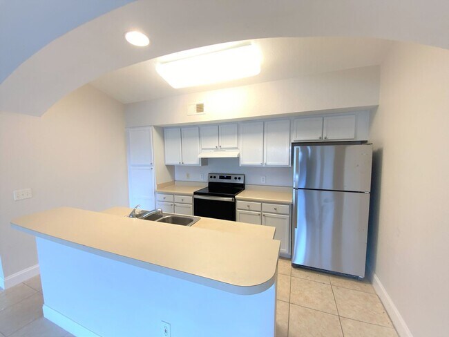 Foto del edificio - ** FAIRWAY PRESERVE ** 3 BED / 2 BATH COND...