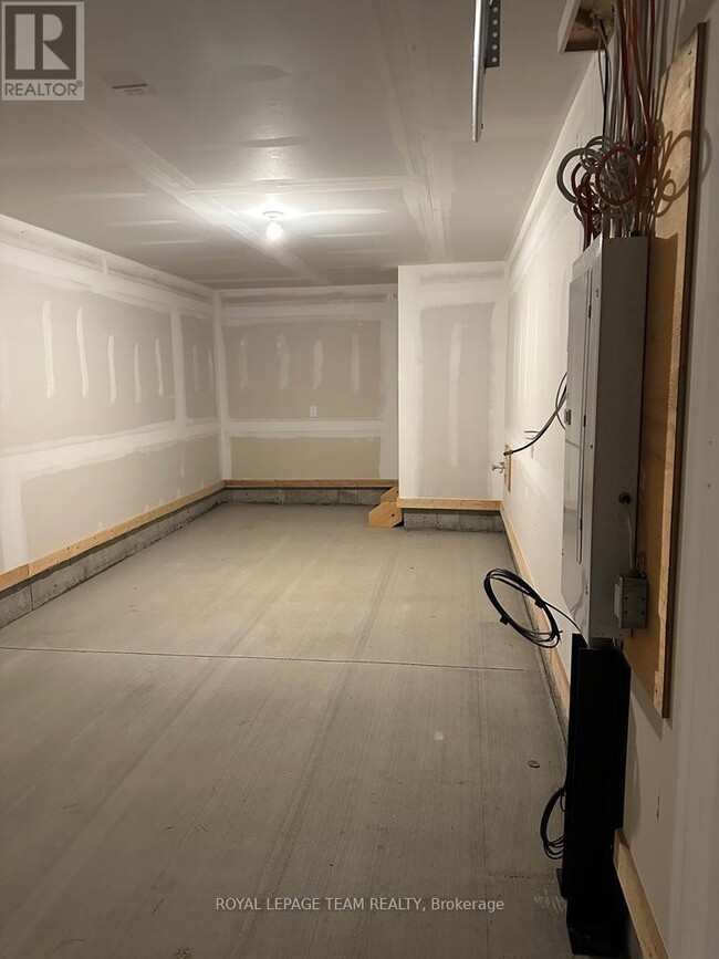 Photo du bâtiment - 537 Lourmarin Private