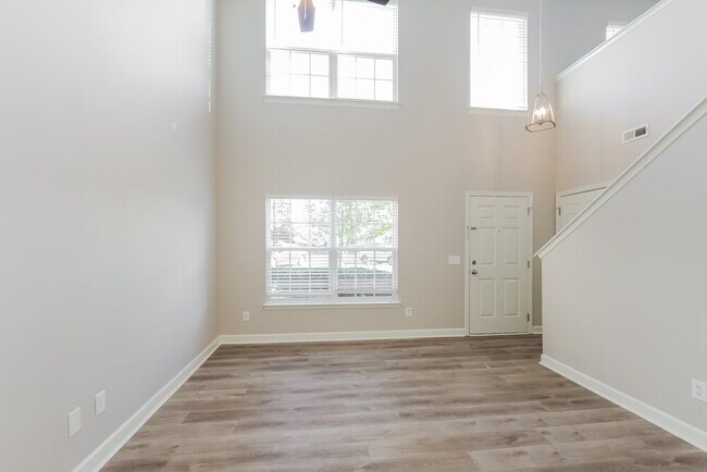 Foto del edificio - 1209 Willow Bridge Ct