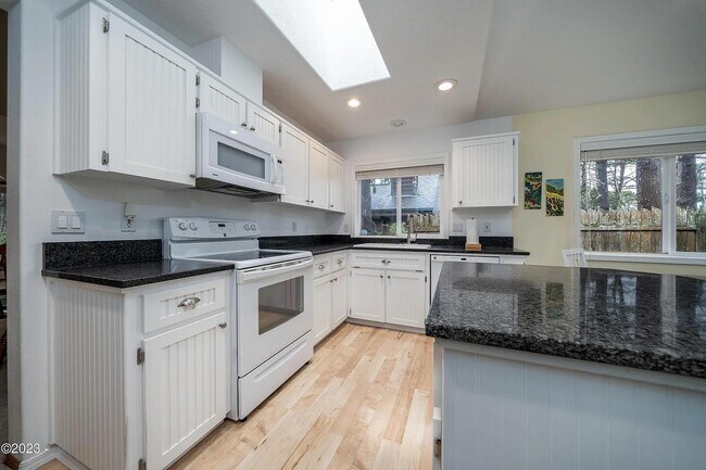 Foto del edificio - 85 Pacific St