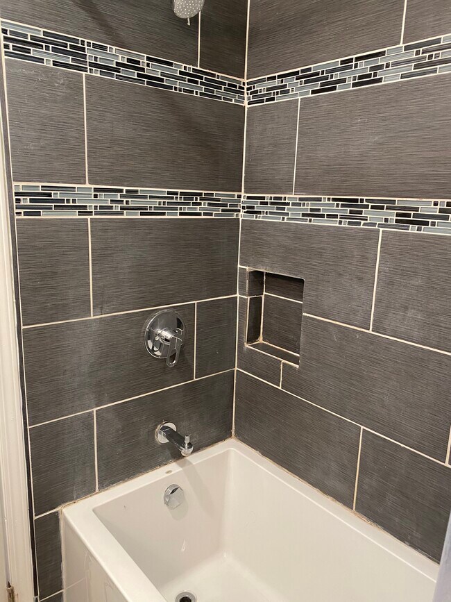Bathroom - 1027 Miramonte Dr
