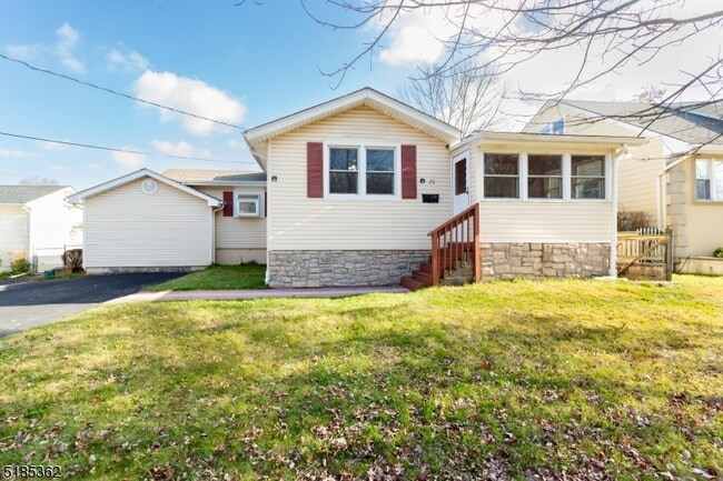 Foto del edificio - 26 Manito Ave