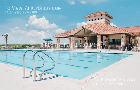 Building Photo - Charming 3 Bedroom Home with 2 Full Bathro...