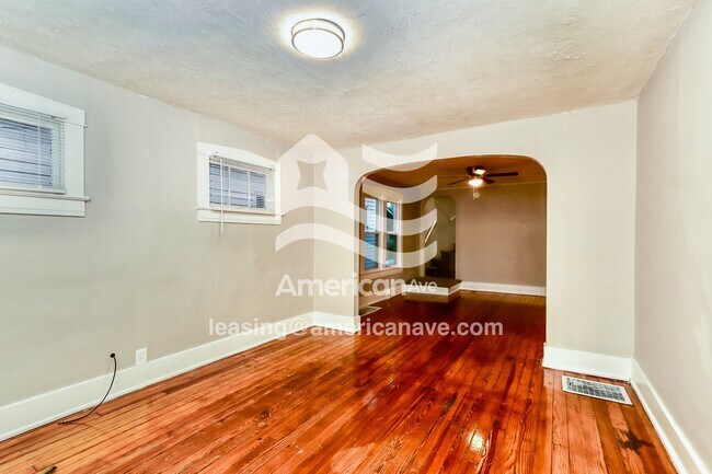 Building Photo - 125 N 39th St