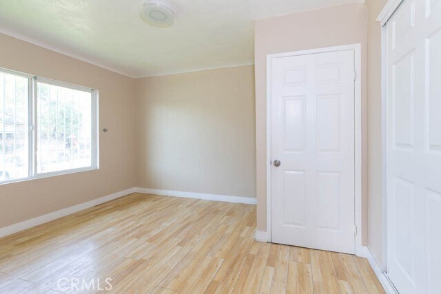 Foto del edificio - 1055 W 84th Pl