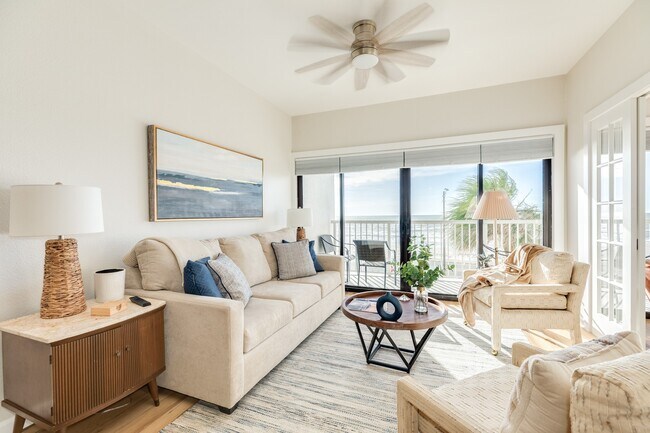 Building Photo - 7700 Seawall Blvd