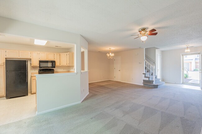 Building Photo - 3707 Peppercorn Way