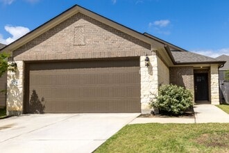 Building Photo - 7155 Blue Oak Dr