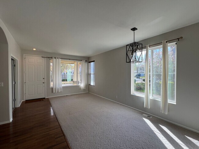 Building Photo - 4 Bedroom - 3 Bath Home - available June 1...