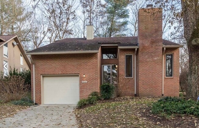 Photo - 5021 Wissioming Rd (Bethesda, MD) House