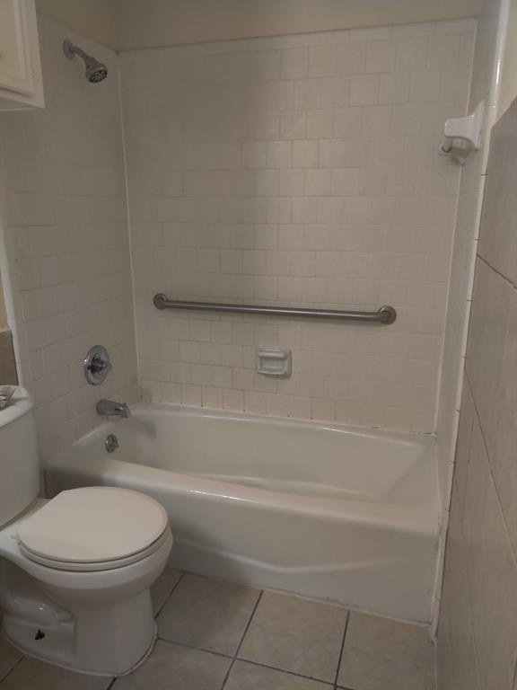 Foto del edificio - 12802 Newbrook Dr