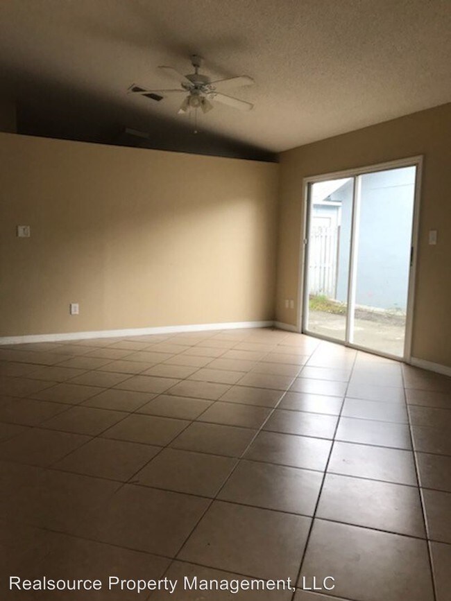 Building Photo - 3 br, 2 bath House - 323 San Gabriel Street