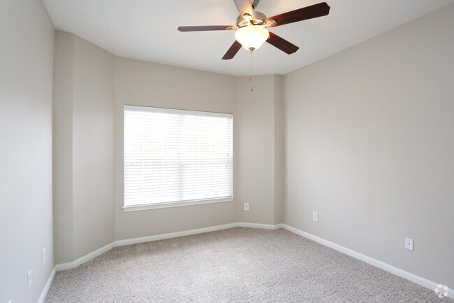 B1 - Villas at Rogers Ranch