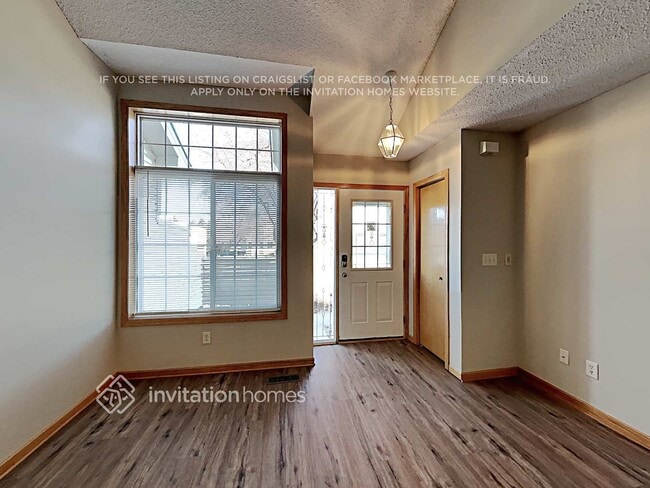 Building Photo - 14034 Alabama Ave S