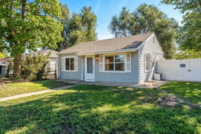 Photo - 1150 Beeler St (Aurora, CO) House