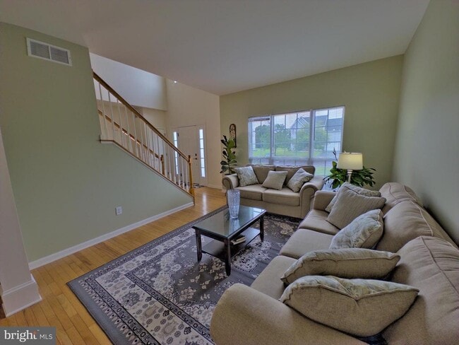 Building Photo - 161 Belfry Dr
