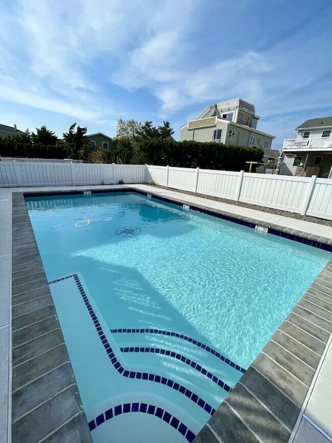 Foto del edificio - Renovated Home - Sleeps 6 - Winter Rental Only