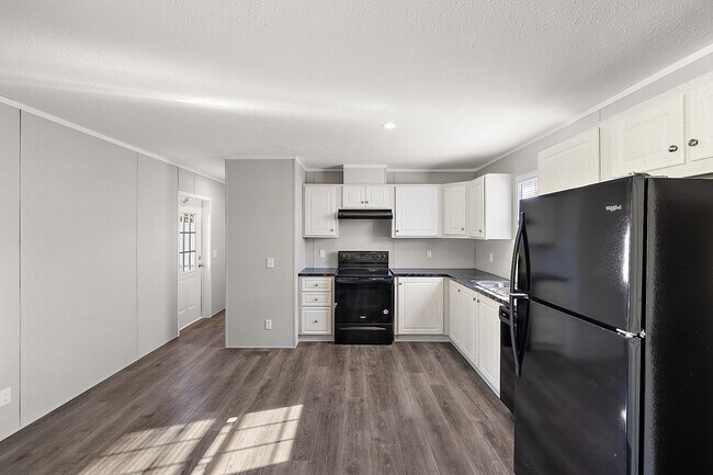 Foto del edificio - 636 Ascot Cir