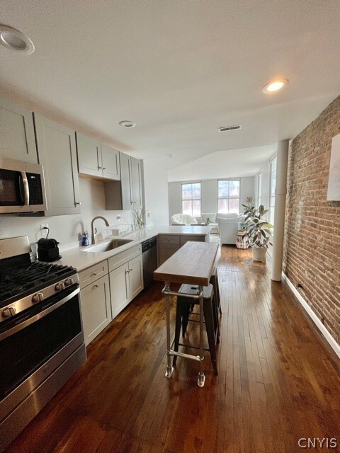 Building Photo - 309 S Franklin St