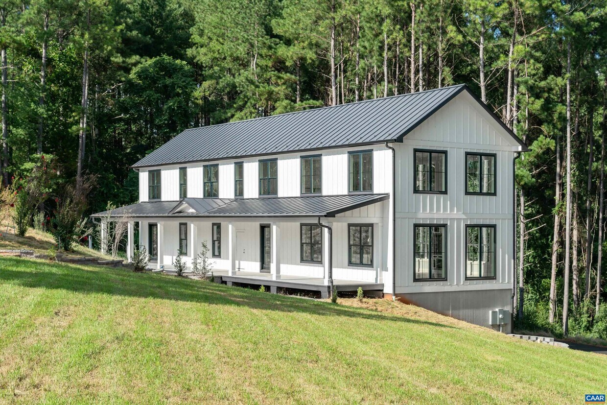 Foto principal - 199 Ridgeview Dr