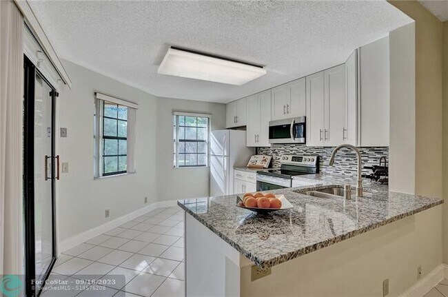 Building Photo - 6698 Montego Bay Blvd