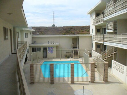 Building Photo - 4717 Don Lorenzo Dr