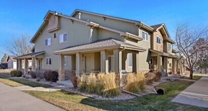 Building Photo - 2702 Rigden Pkwy