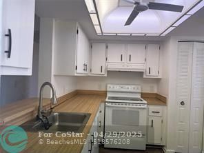 Foto del edificio - 7301 NW 18th St