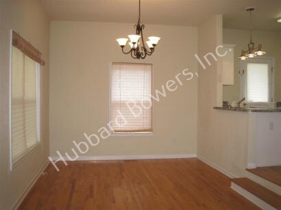 Foto del edificio - 444 Summerlea Dr