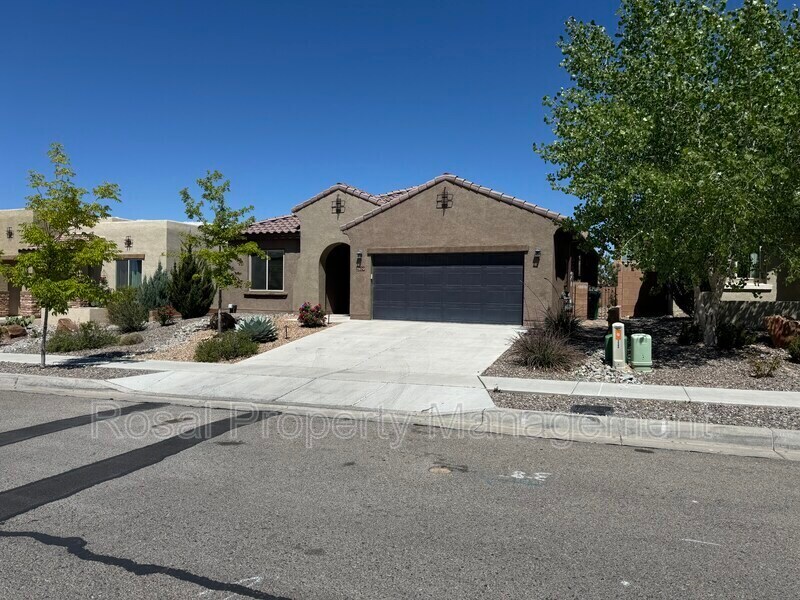 Foto principal - 2809 Walsh Loop SE